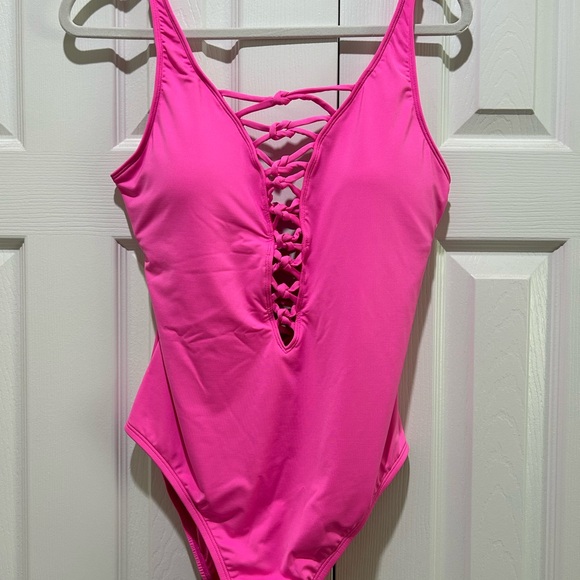 NWT Isle Lattice One-Piece Swimsuit Plumeria Pink - Picture 3 of 8